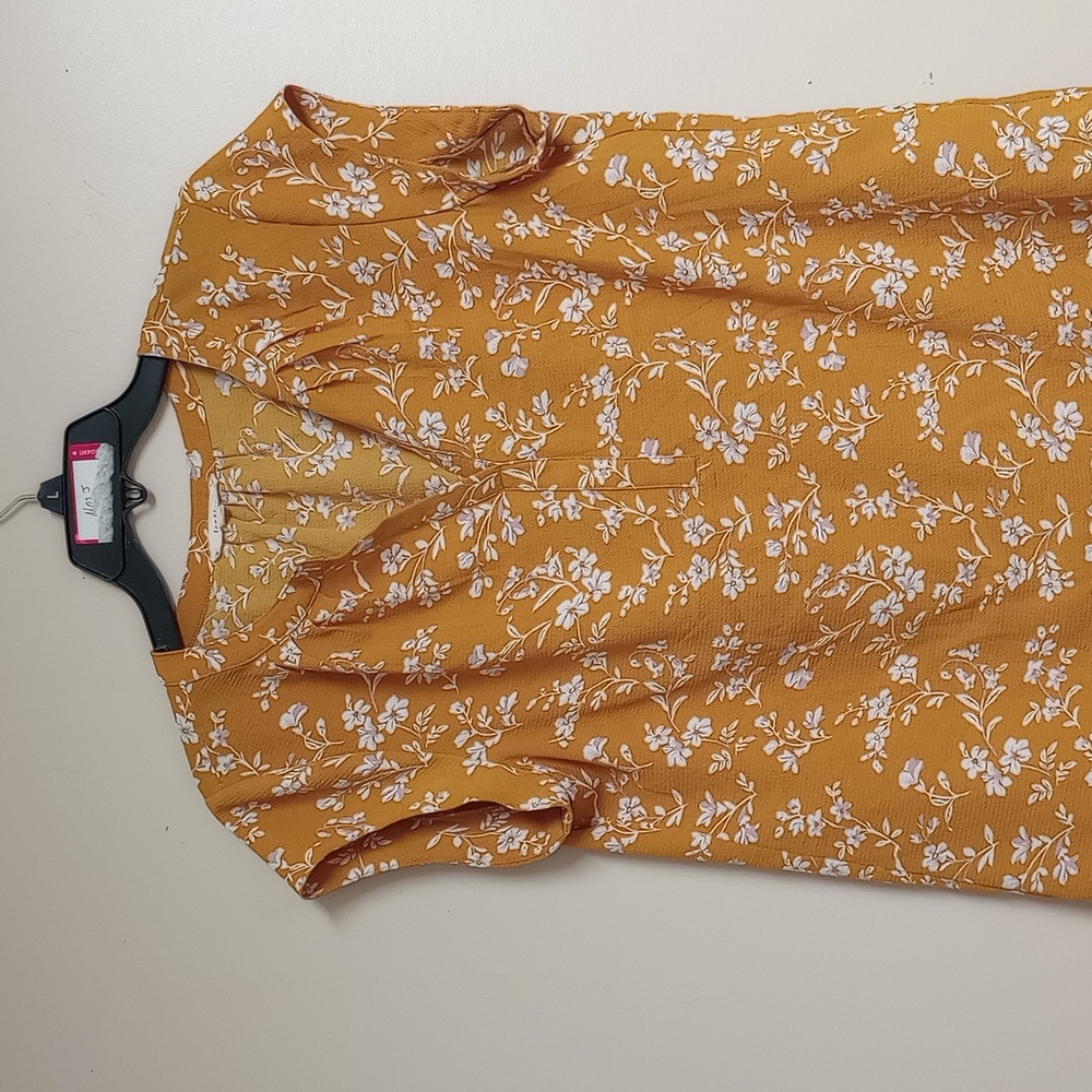 Women's blouse
